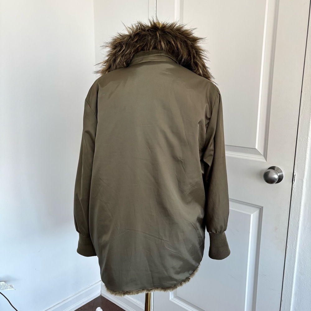ZARA WOMAN Green Jacket with fur collar and lining - Picture 4 of 6